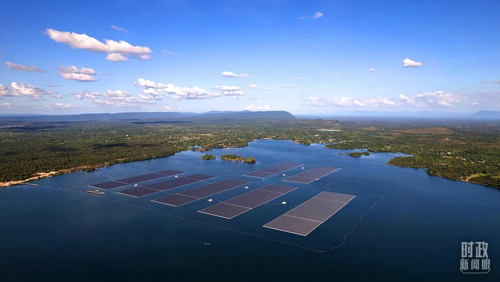 △泰国乌汶府,由当地电力局运营的水力太阳能混合项目。(图/视觉中国)