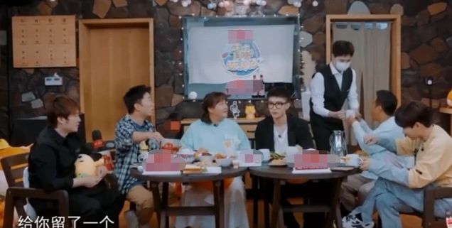 杨洋《青春环游记》被整蛊,嘉宾已聚齐,4个“宋小宝”有那味了休闲区蓝鸢梦想 - Www.slyday.coM 杨洋《青春环游记》被整蛊,嘉宾已聚齐,4个“宋小宝”有那味了休闲区蓝鸢梦想 - Www.slyday.coM