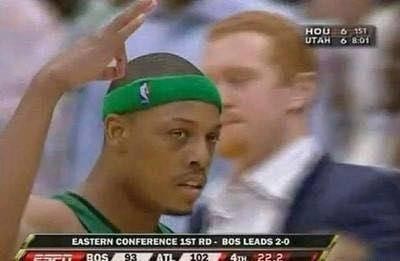 被禁止的庆祝动作:范弗利特不雅动作被处罚,詹皇一动作也曾被禁休闲区蓝鸢梦想 - Www.slyday.coM 被禁止的庆祝动作:范弗利特不雅动作被处罚,詹皇一动作也曾被禁休闲区蓝鸢梦想 - Www.slyday.coM