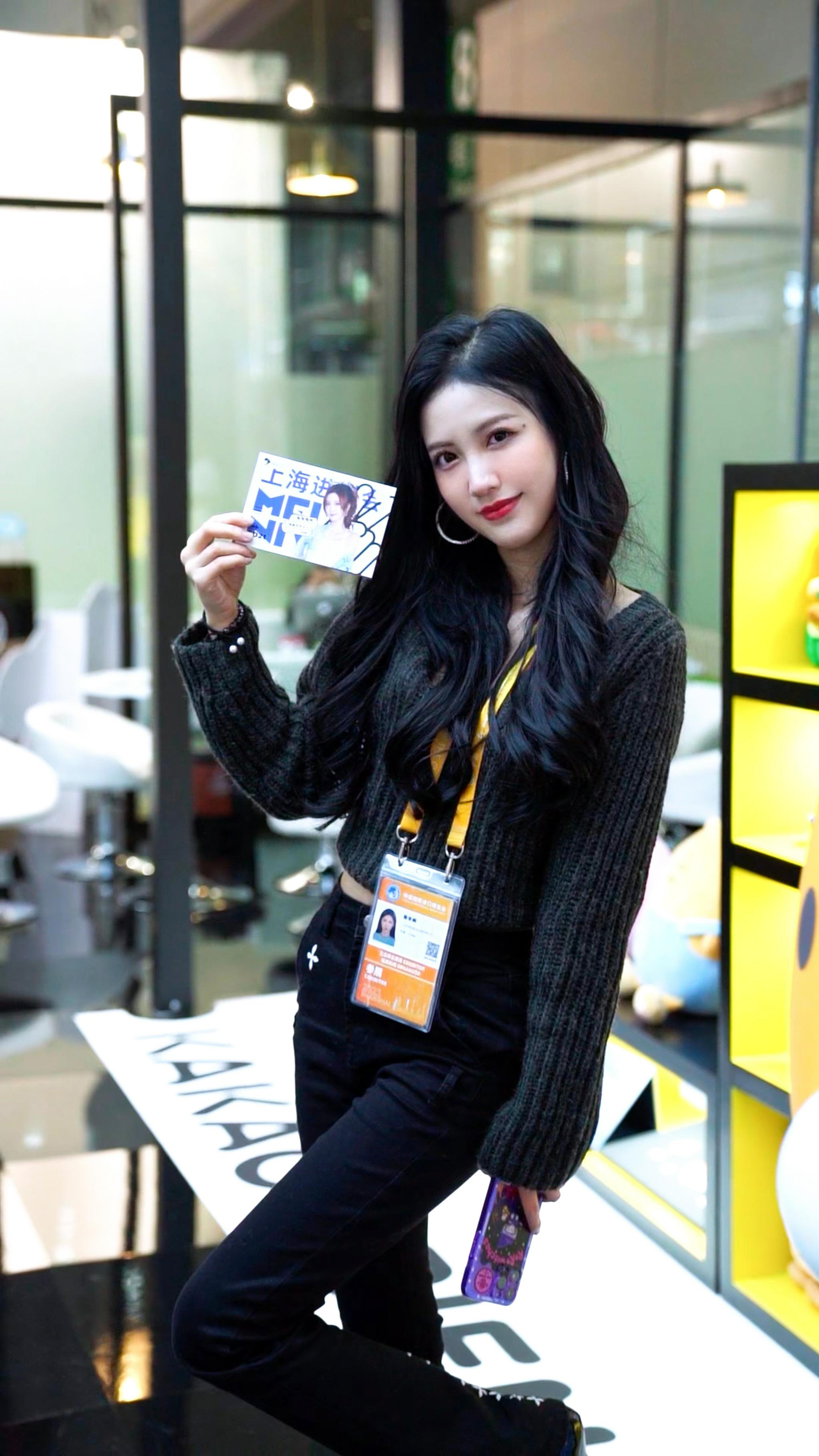 舞蹈达人宸荨樱桃打卡进博会,玩转新潮文创|博会|梅尼耶|舞蹈_新浪