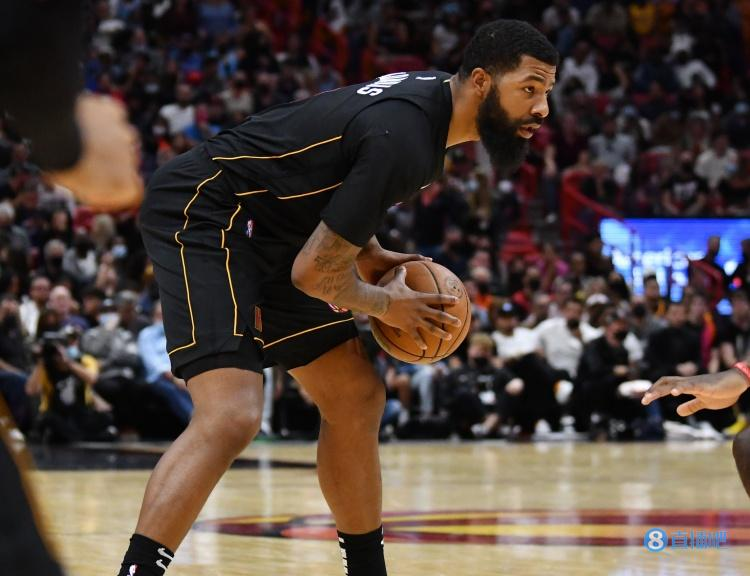 随队记者：大莫里斯已返回迈阿密 将缺席剩余两场客场比赛休闲区蓝鸢梦想 - Www.slyday.coM