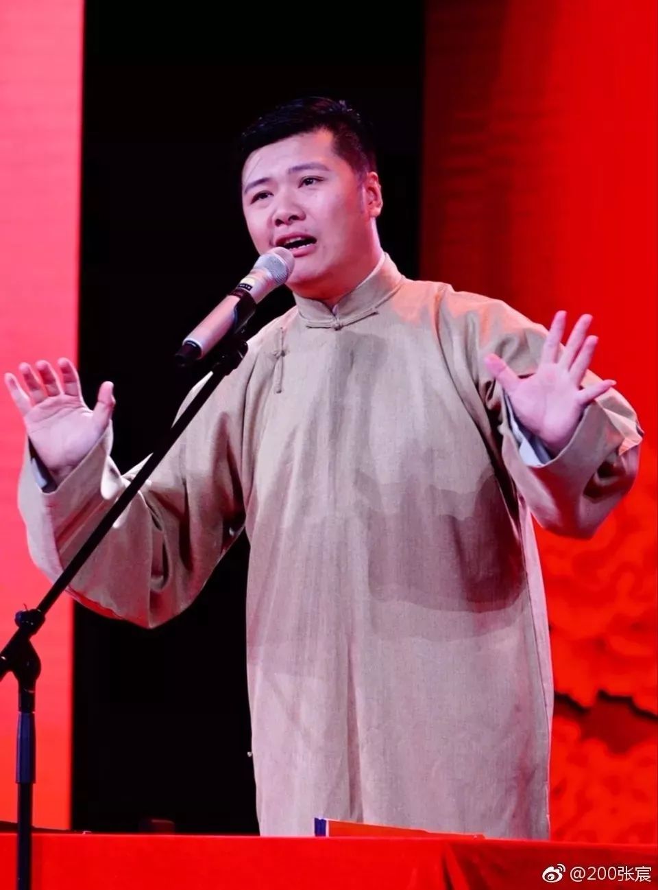 【名嘴手一滑】张宸：当人类幼崽遇上了宠物休闲区蓝鸢梦想 - Www.slyday.coM