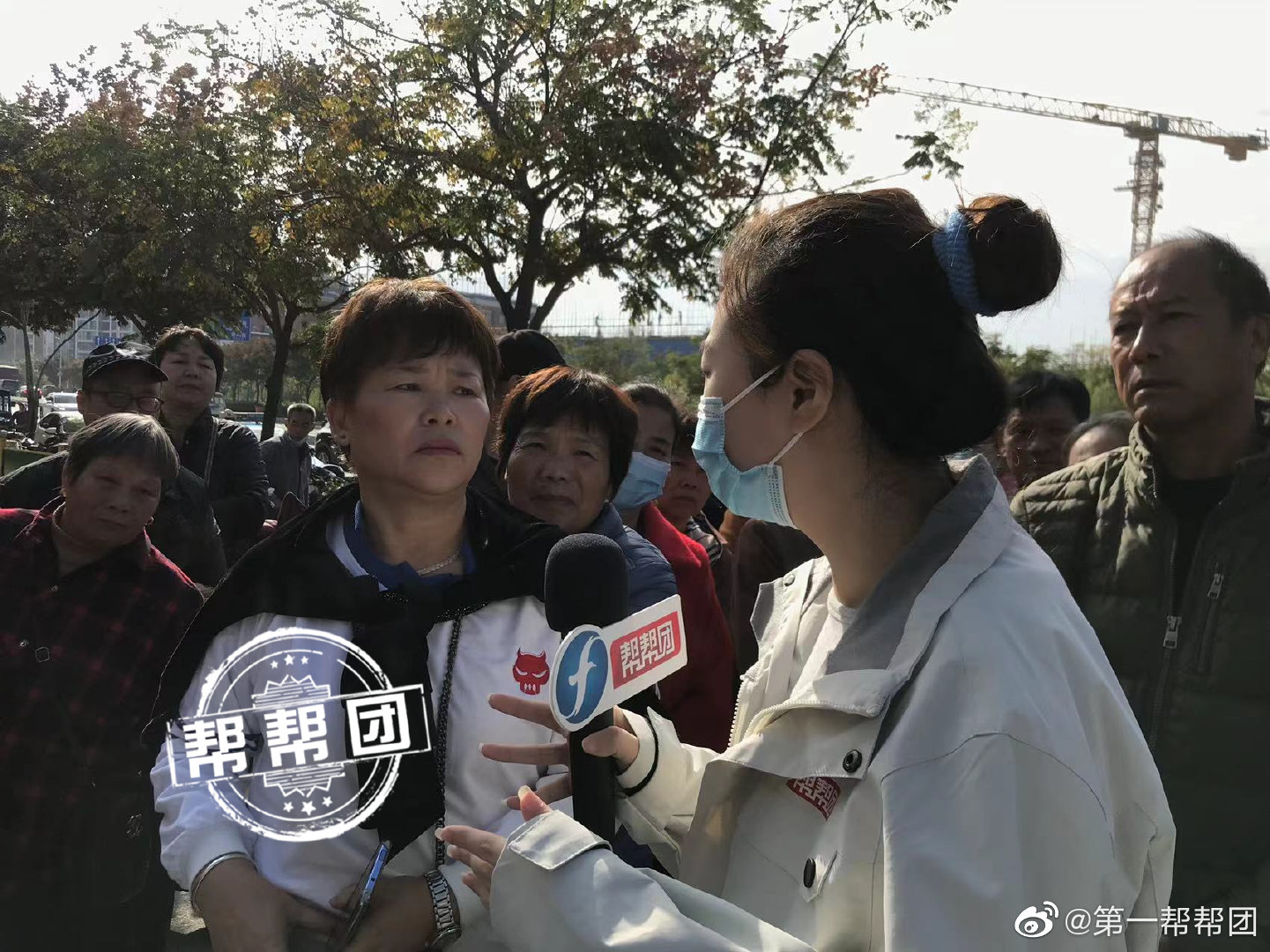 不交物业费就不给钥匙?业主遭遇交房难休闲区蓝鸢梦想 - Www.slyday.coM 不交物业费就不给钥匙?业主遭遇交房难休闲区蓝鸢梦想 - Www.slyday.coM