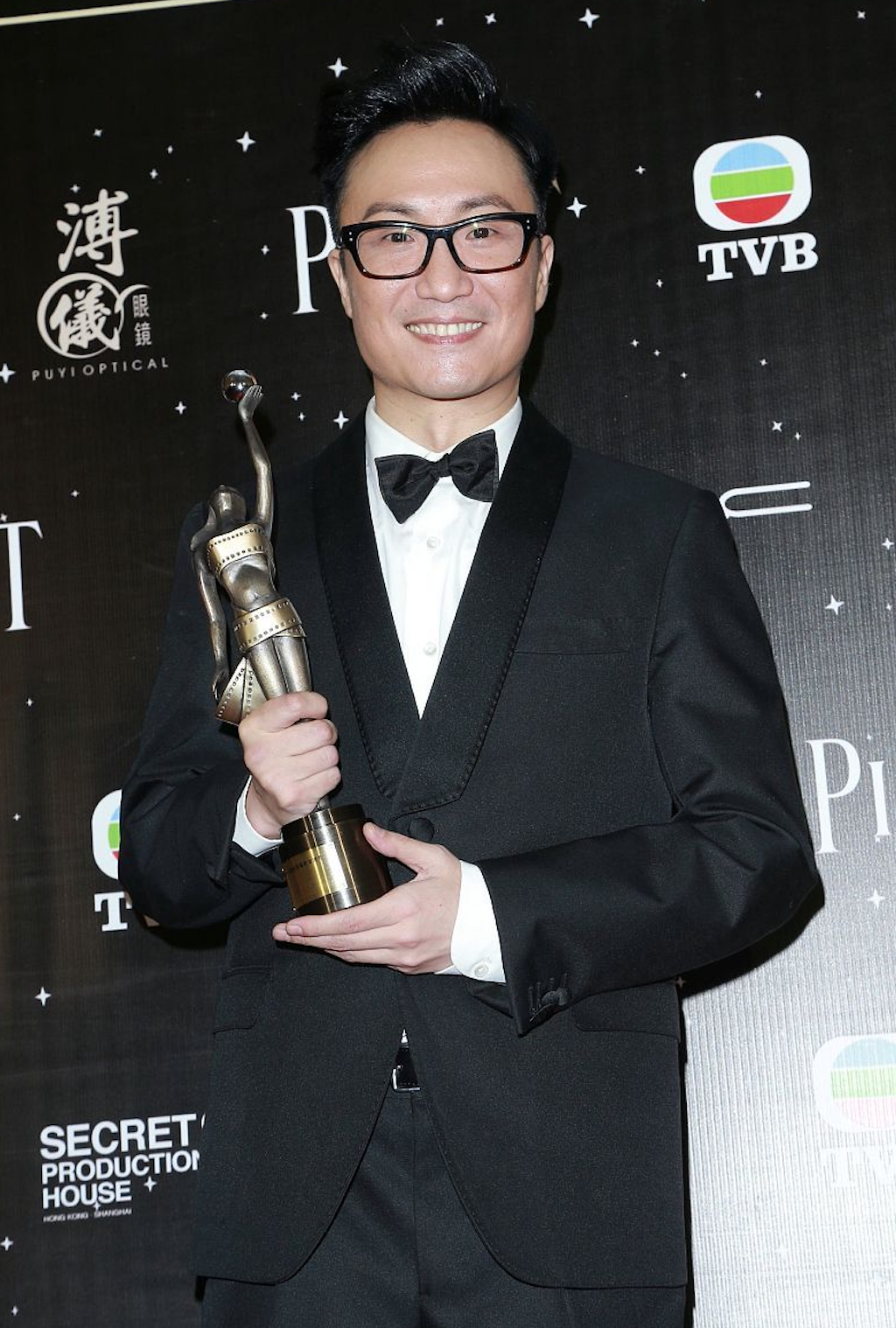 郑中基自曝与TVB关系不佳,不满曾被要求改歌词,生气至今难释怀休闲区蓝鸢梦想 - Www.slyday.coM 郑中基自曝与TVB关系不佳,不满曾被要求改歌词,生气至今难释怀休闲区蓝鸢梦想 - Www.slyday.coM