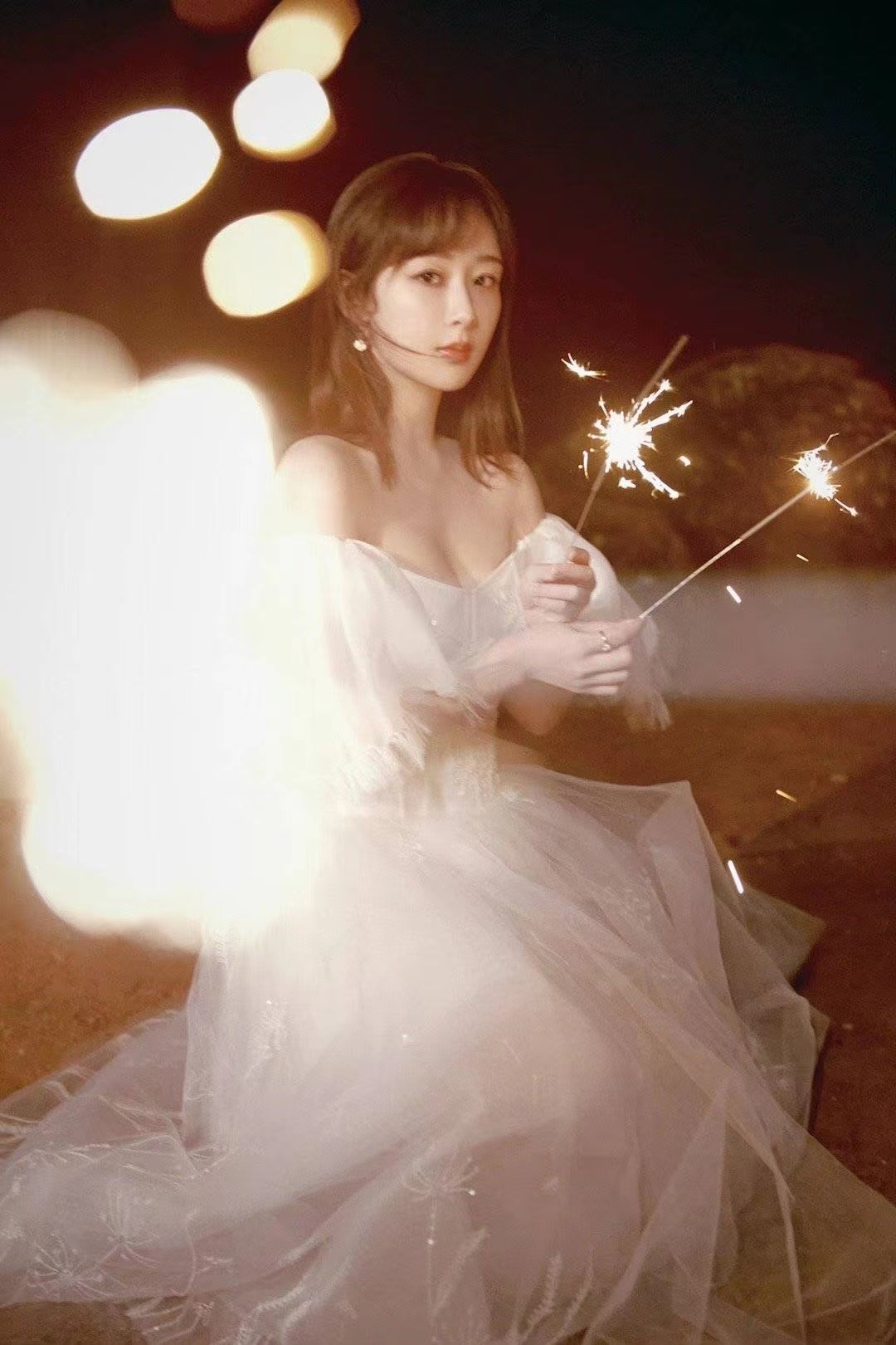 杨紫不再续约，欢瑞世纪股市下跌，公司工作人员回应不受影响休闲区蓝鸢梦想 - Www.slyday.coM