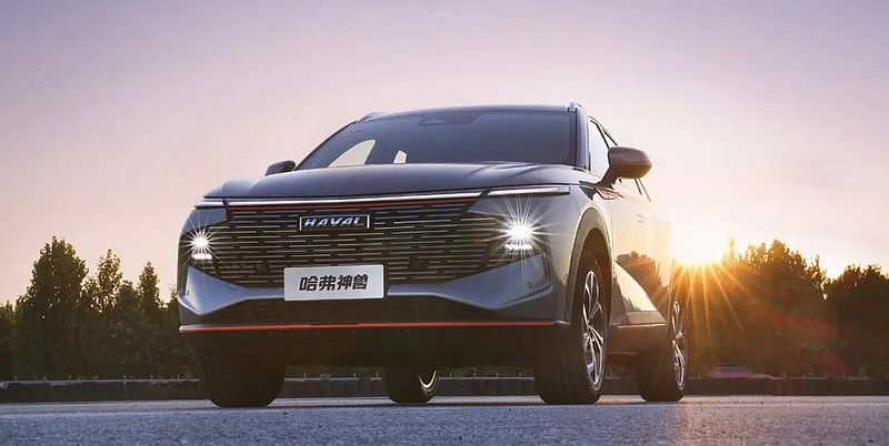 同样是长城的紧凑型SUV，哈弗神兽和WEY拿铁该怎么选？