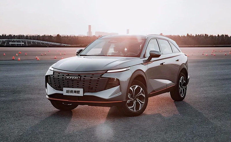 同样是长城的紧凑型SUV，哈弗神兽和WEY拿铁该怎么选？