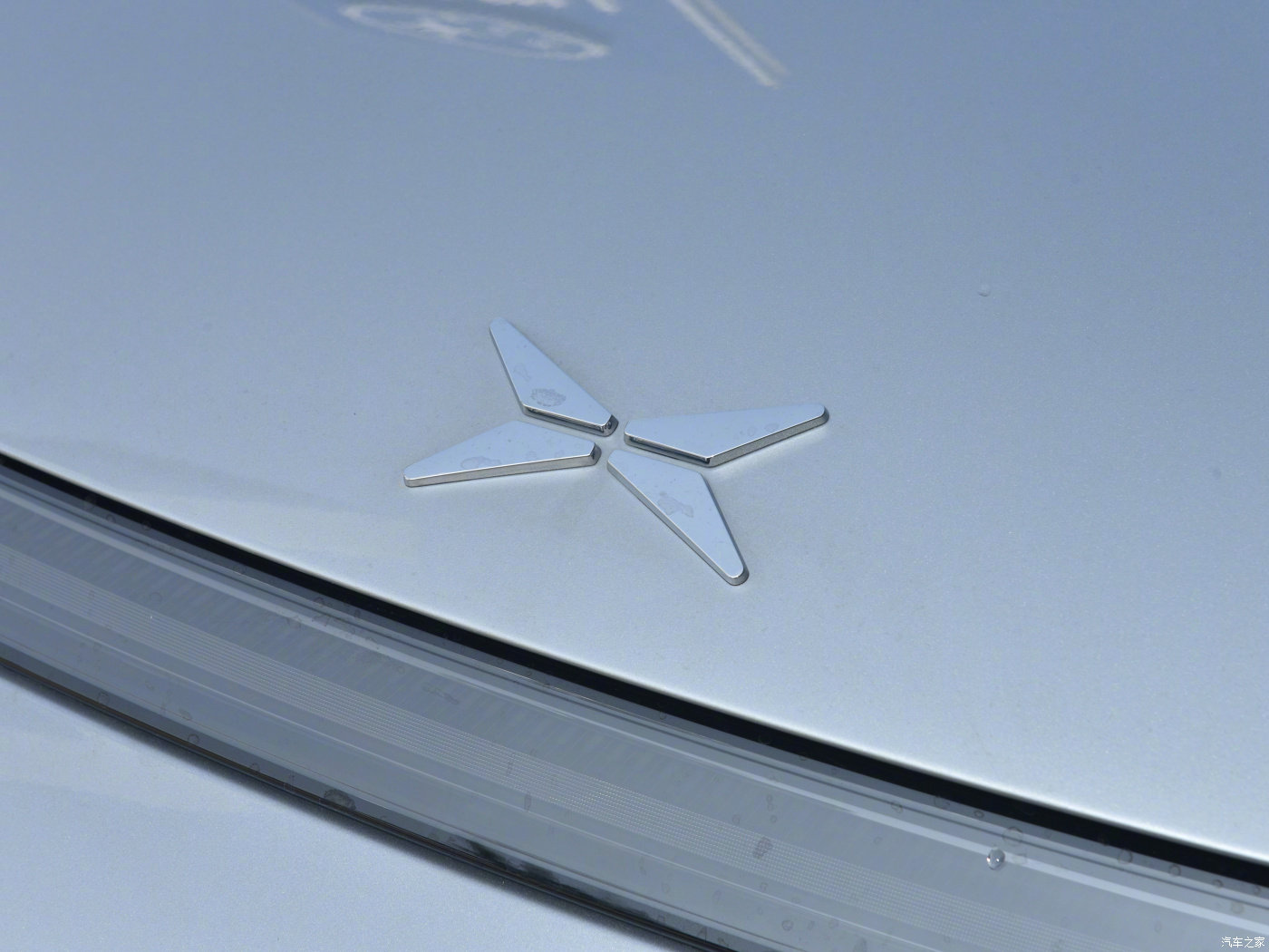 犹抱琵琶半遮面小鹏新logo预告图发布