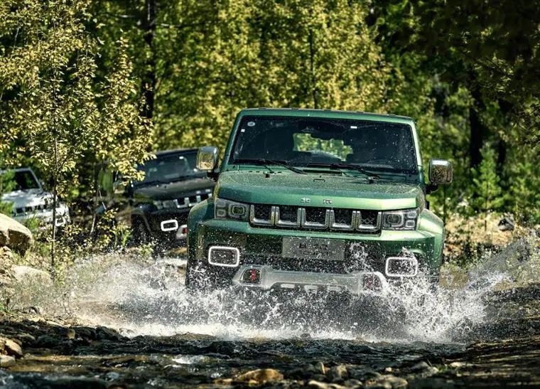 谁说进藏的都会选霸道？20万左右的价格这三款车照样硬派