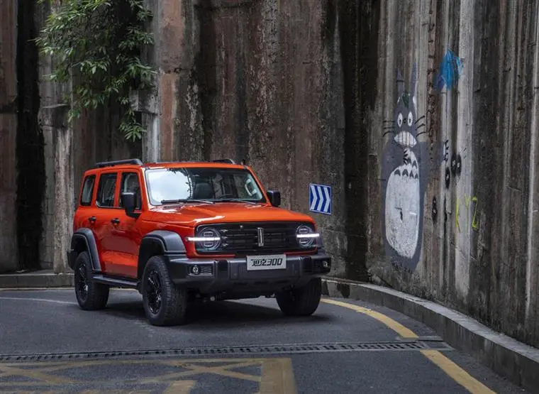 谁说进藏的都会选霸道？20万左右的价格这三款车照样硬派