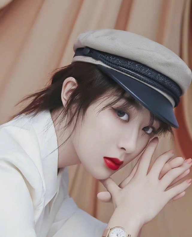 杨紫与公司合约到期不续约,公司回应引争议,互相祝福未来发展休闲区蓝鸢梦想 - Www.slyday.coM 杨紫与公司合约到期不续约,公司回应引争议,互相祝福未来发展休闲区蓝鸢梦想 - Www.slyday.coM