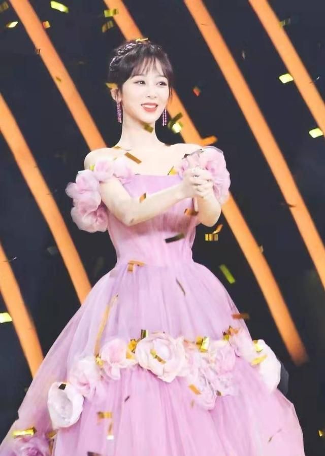 杨紫网宣与欢瑞世纪合约到期不再续约,粉丝纷纷送上祝福休闲区蓝鸢梦想 - Www.slyday.coM