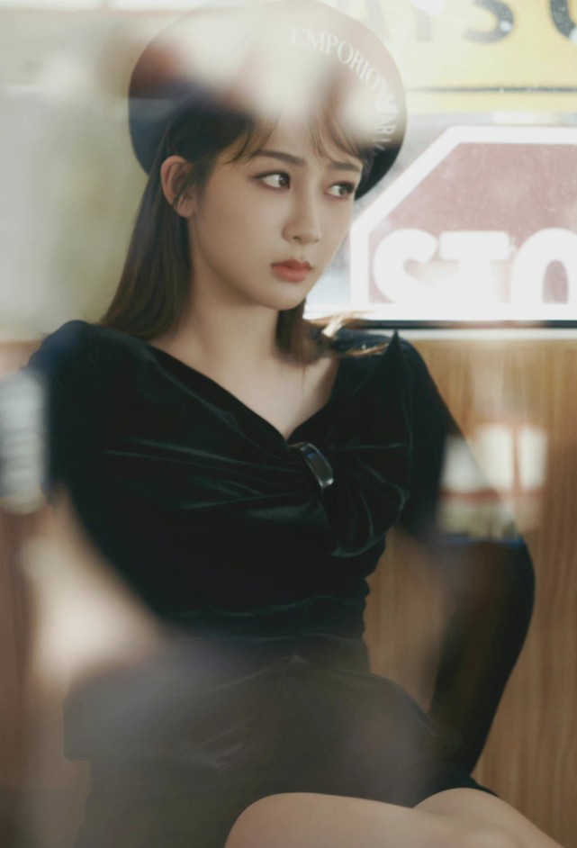 杨紫与公司合约到期不续约,公司回应引争议,互相祝福未来发展休闲区蓝鸢梦想 - Www.slyday.coM 杨紫与公司合约到期不续约,公司回应引争议,互相祝福未来发展休闲区蓝鸢梦想 - Www.slyday.coM