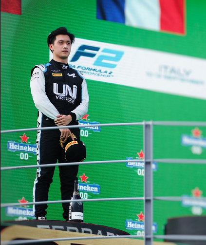 中国的第一位F1车手 就要正式出现了休闲区蓝鸢梦想 - Www.slyday.coM