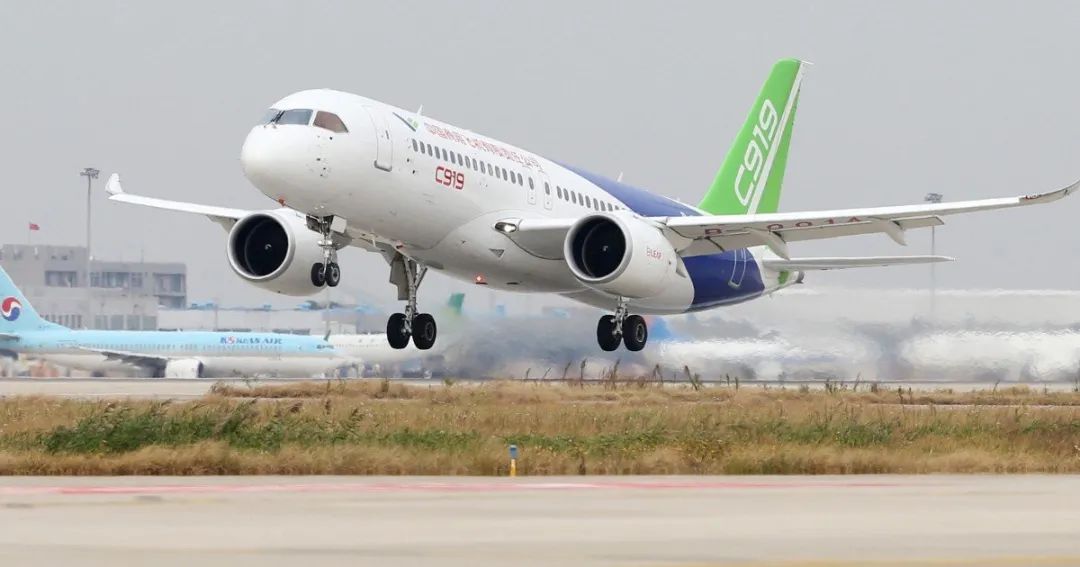 国产c919大飞机(资料图)在波音期待737max在华复飞之际,中国国产大