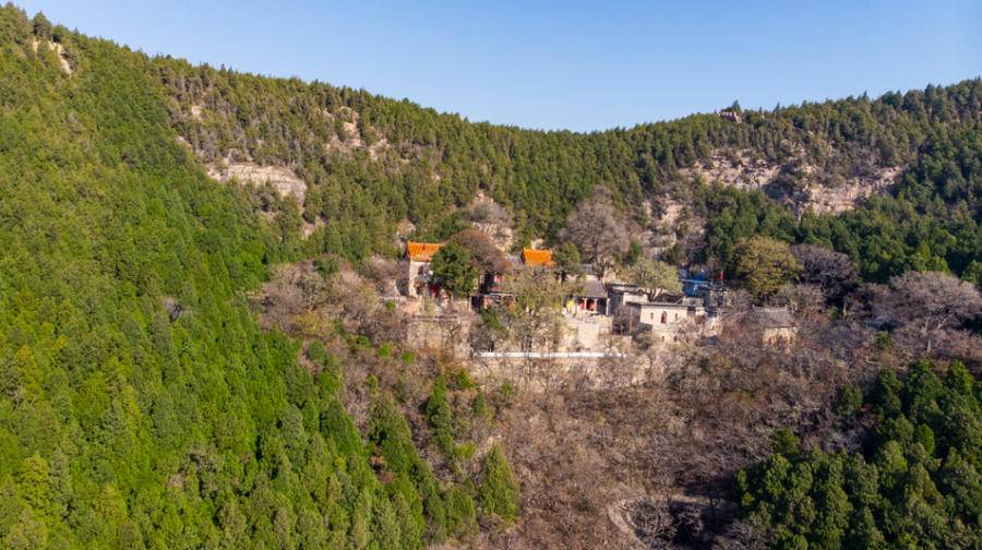 大峰山寻古探幽看中国长城之父