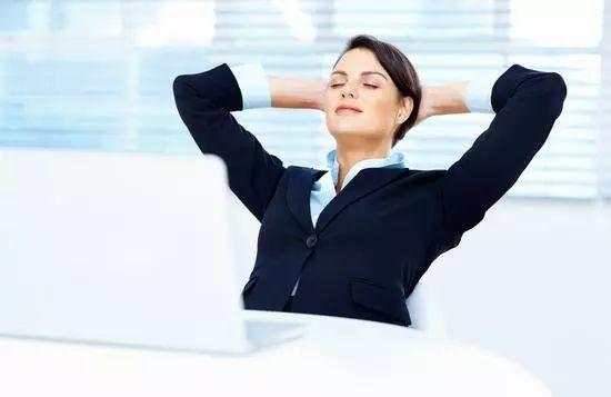 肝不好了，身体会偷偷告诉你，晨起有4个异常表现，要养肝了休闲区蓝鸢梦想 - Www.slyday.coM