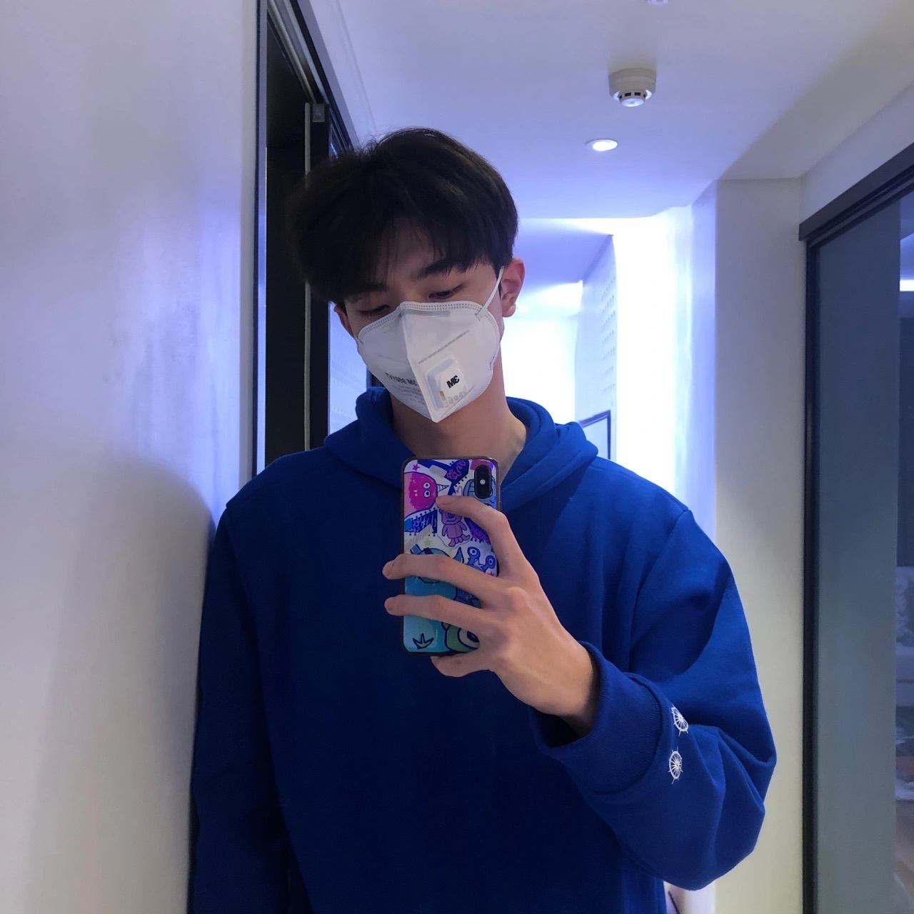 林一ins上面的照片真的绝!又帅又阳光感的大帅哥谁能拒绝!