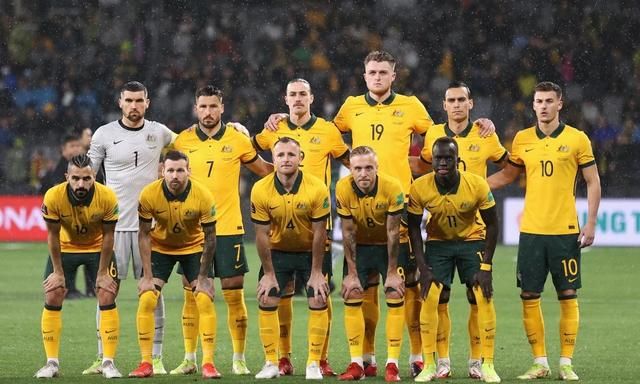 世预赛：中国VS澳大利亚,袋鼠军团攻守平衡,国足破釜沉舟!休闲区蓝鸢梦想 - Www.slyday.coM