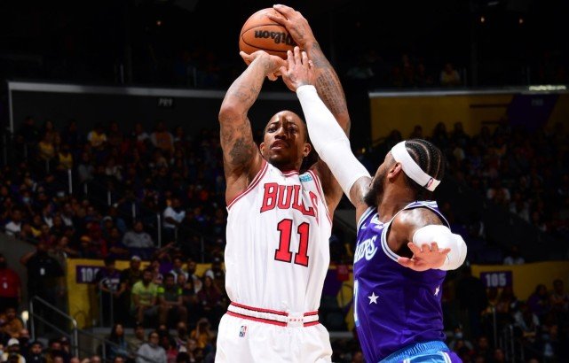 浓眉被驱逐威少25+6+8!湖人18分惨败 公牛三叉戟合砍91分休闲区蓝鸢梦想 - Www.slyday.coM 浓眉被驱逐威少25+6+8!湖人18分惨败 公牛三叉戟合砍91分休闲区蓝鸢梦想 - Www.slyday.coM