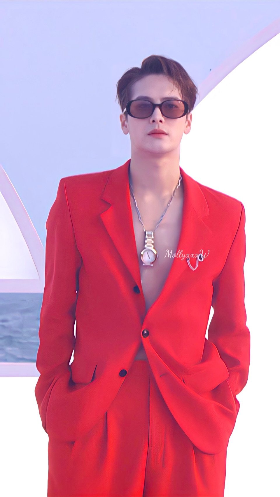 是谁被帅到了是我王嘉尔不愧是行走的荷尔蒙真的绝了