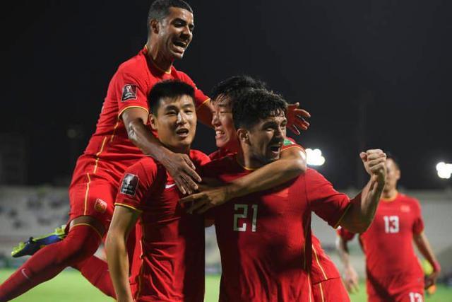 今晚11点，中央电视台直播，国足战澳大利亚，李铁表达了3个观点休闲区蓝鸢梦想 - Www.slyday.coM