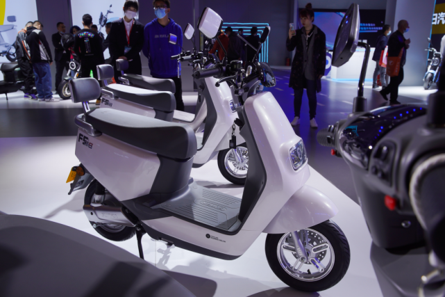 除miku super外,新日f5与xc3在展会上也是人气爆棚.