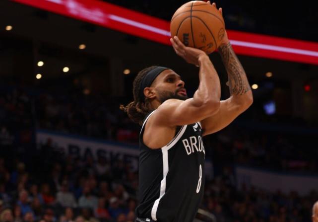 篮网老板点名盛赞！米尔斯轰29分＋9记3分创纪录，哈登该感谢你休闲区蓝鸢梦想 - Www.slyday.coM