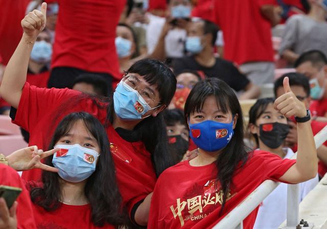 今晚11点，中央电视台直播，国足战澳大利亚，李铁表达了3个观点休闲区蓝鸢梦想 - Www.slyday.coM