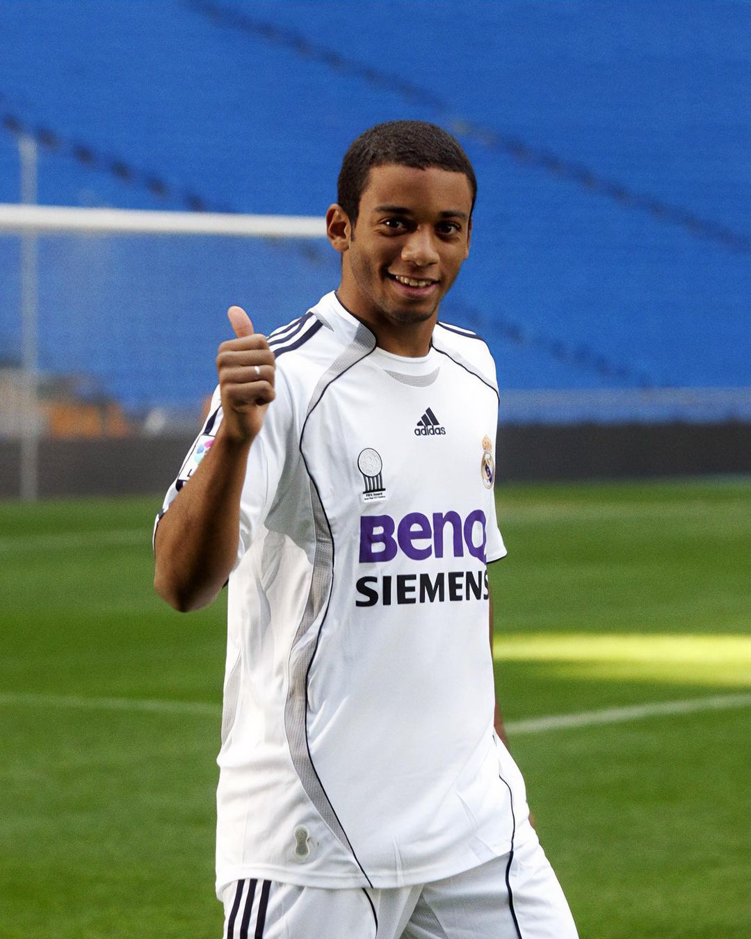 马塞洛 能穿着这件球衣写下这个故事是我的荣幸