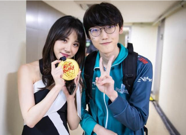 英雄联盟LCK赛区：DK解体，四人离队，Faker大概率退役休闲区蓝鸢梦想 - Www.slyday.coM