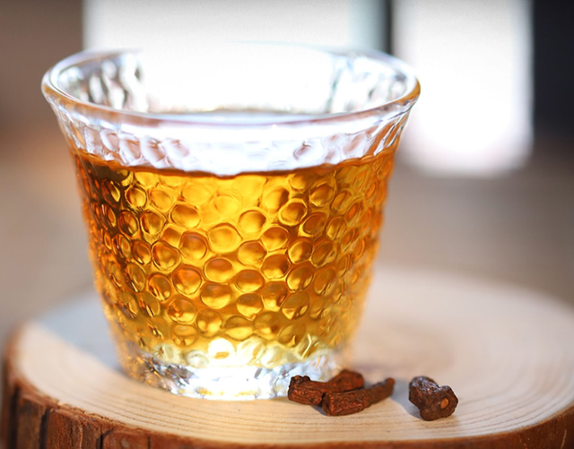 肝不好了，身体会偷偷告诉你，晨起有4个异常表现，要养肝了休闲区蓝鸢梦想 - Www.slyday.coM