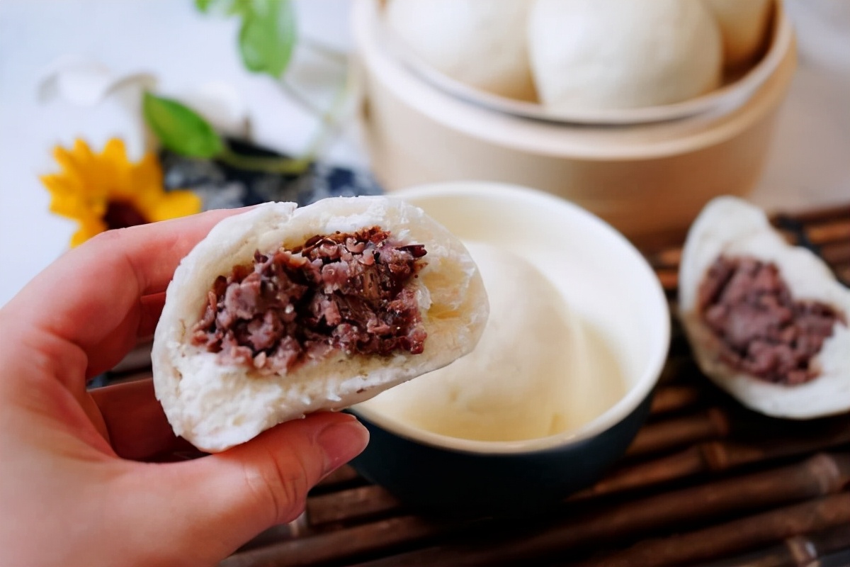豆沙包的好吃做法这样做豆沙软糯香甜赶快试试吧