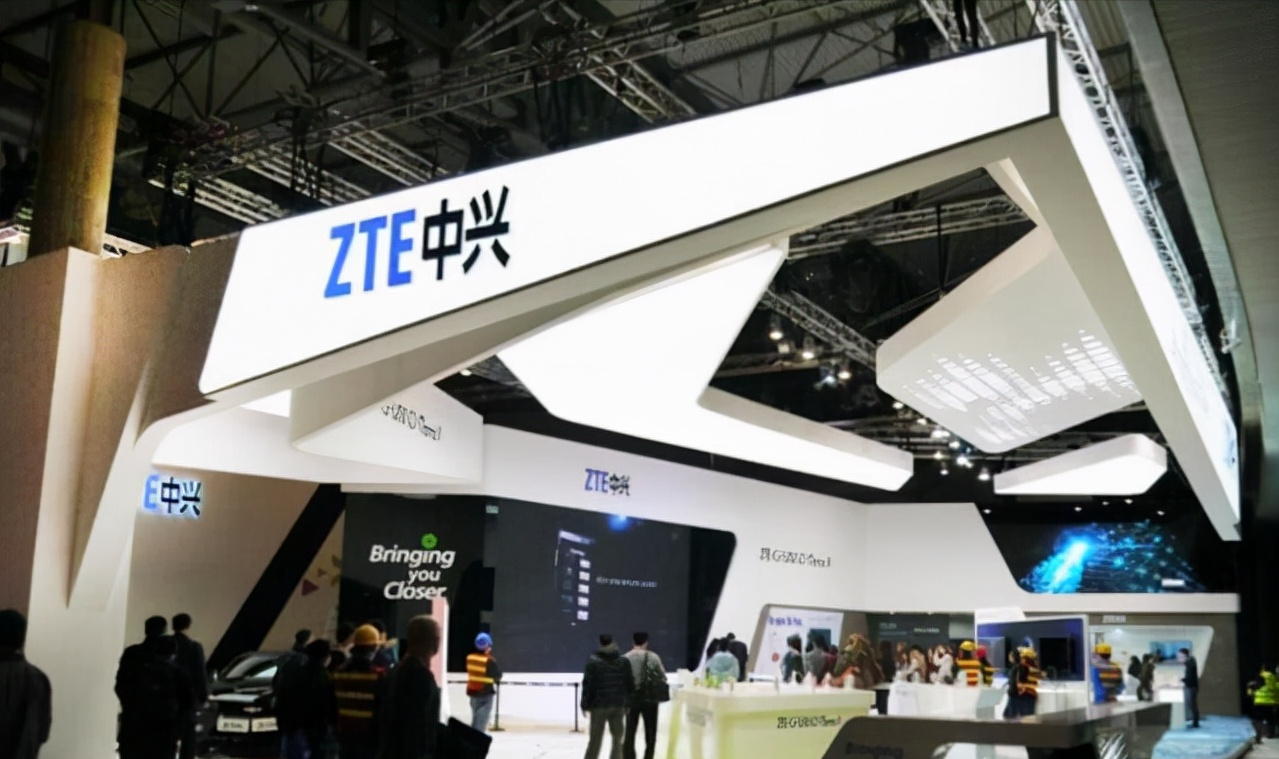 手握8万件专利，发布操作系统，比肩华为的中兴，比想象中更强大休闲区蓝鸢梦想 - Www.slyday.coM