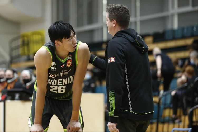 周琦终于扛起大旗!出场35分钟拿17+12+3次盖帽,制霸澳洲联赛休闲区蓝鸢梦想 - Www.slyday.coM 周琦终于扛起大旗!出场35分钟拿17+12+3次盖帽,制霸澳洲联赛休闲区蓝鸢梦想 - Www.slyday.coM