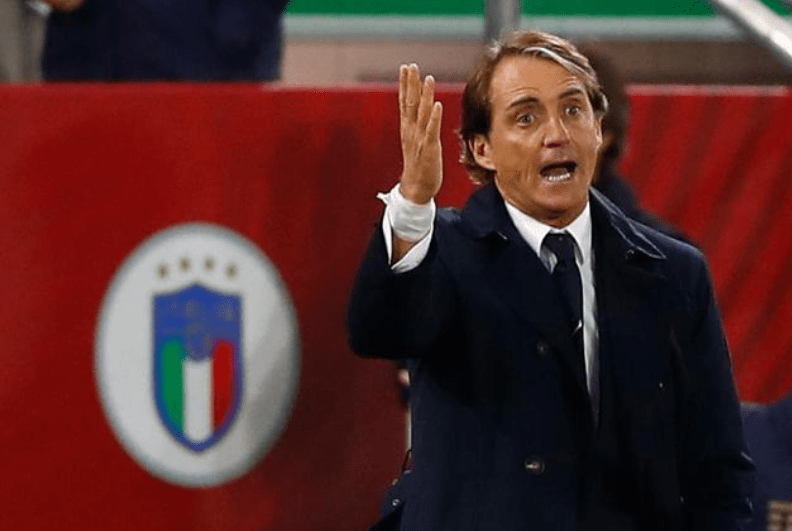 争议!球迷赛后批评曼奇尼:知道为什么别让若日尼奥罚点球了吧?休闲区蓝鸢梦想 - Www.slyday.coM 争议!球迷赛后批评曼奇尼:知道为什么别让若日尼奥罚点球了吧?休闲区蓝鸢梦想 - Www.slyday.coM