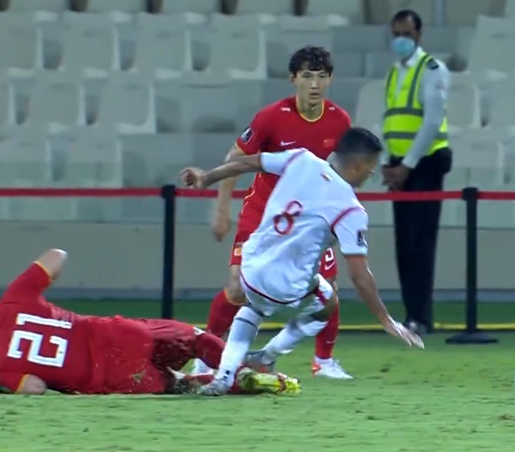 国足生死战裁判曾罚下武磊！执法国足5年未胜，李铁只能听天由命休闲区蓝鸢梦想 - Www.slyday.coM