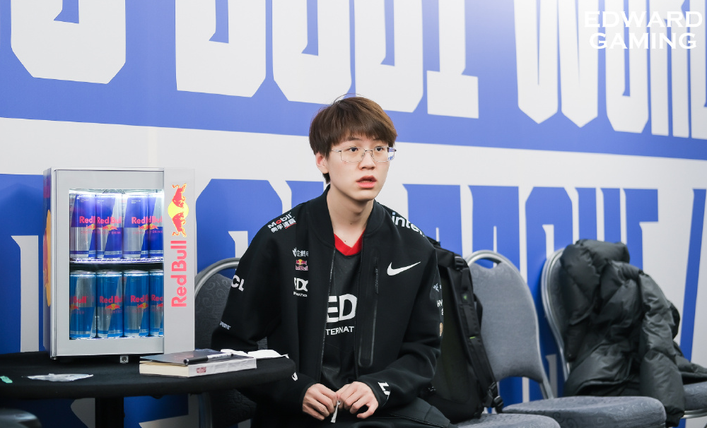 要2连S冠比肩Faker！Meiko发话绝不退役要成传奇，亚运会必拿下休闲区蓝鸢梦想 - Www.slyday.coM