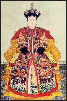 清朝的宸妃和董鄂妃两人生前荣宠晚年却黯然离世