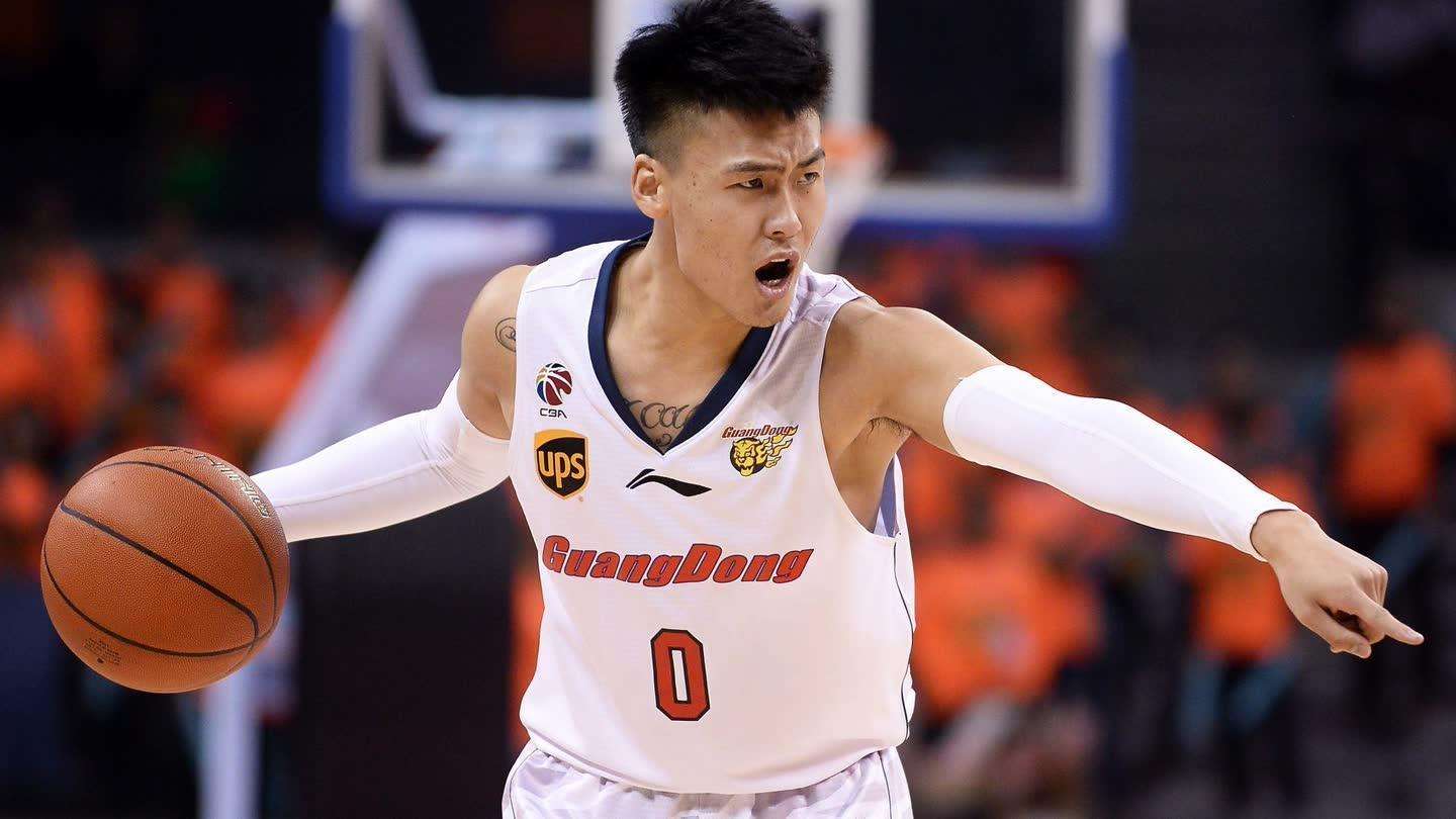 广东队四人(赵睿,徐杰,任骏飞,周鹏)我们先来看看各位球员的数据:这两