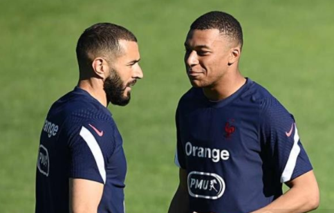 法国VS芬兰前瞻：传奇铁腰坐镇中场，本泽马、姆巴佩联袂冲锋休闲区蓝鸢梦想 - Www.slyday.coM