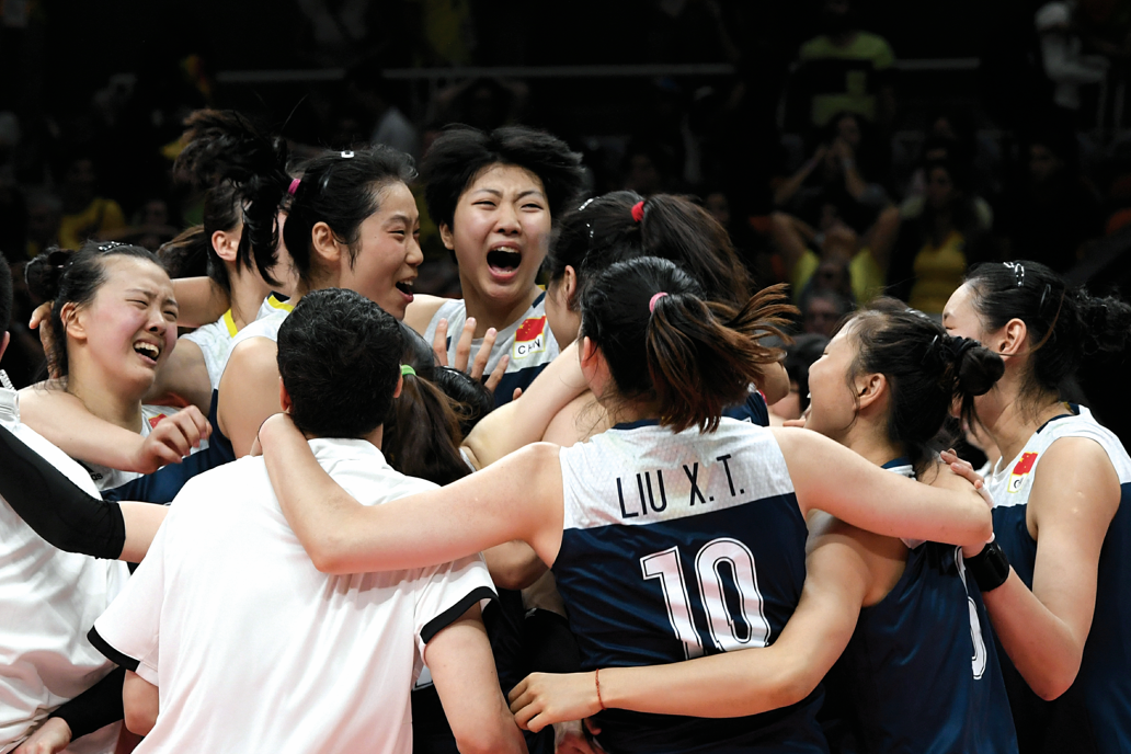 奋斗四十载拼搏铸辉煌——写在中国女排首夺世界冠军四十周年之际休闲区蓝鸢梦想 - Www.slyday.coM