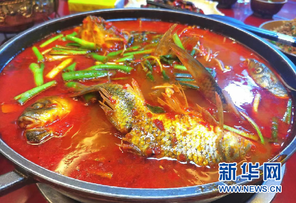 贵州稻花鱼:"游"上餐桌富农家|鱼|体验店|餐桌_新浪新闻