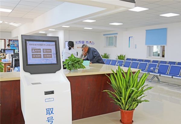 开通老年人绿色通道(央广网发 通讯员供图)