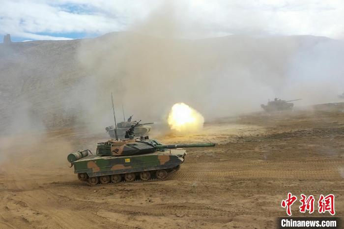 合成旅开展高寒山地进攻战斗演练|西藏军区|高寒山地_新浪军事_新浪网