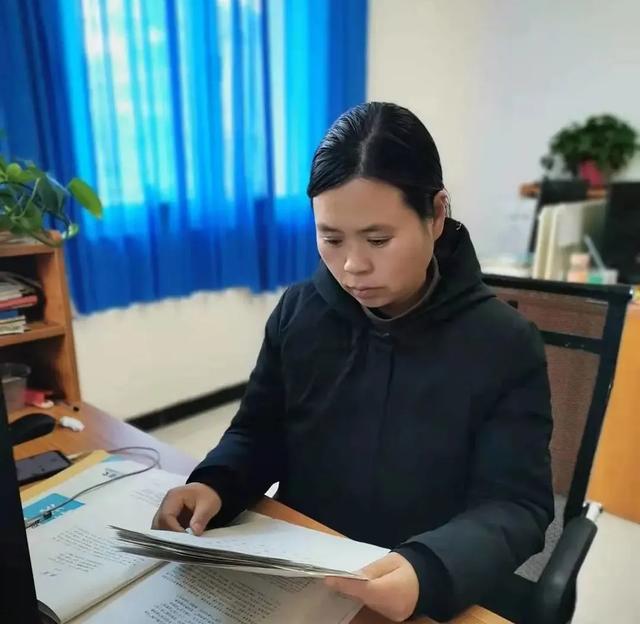 邯郸临漳县邺城中学高二年级举行硬笔书法比赛