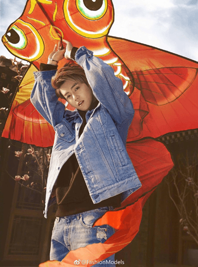 热议众多,陈漫的摄影作品究竟如何?休闲区蓝鸢梦想 - Www.slyday.coM 热议众多,陈漫的摄影作品究竟如何?休闲区蓝鸢梦想 - Www.slyday.coM