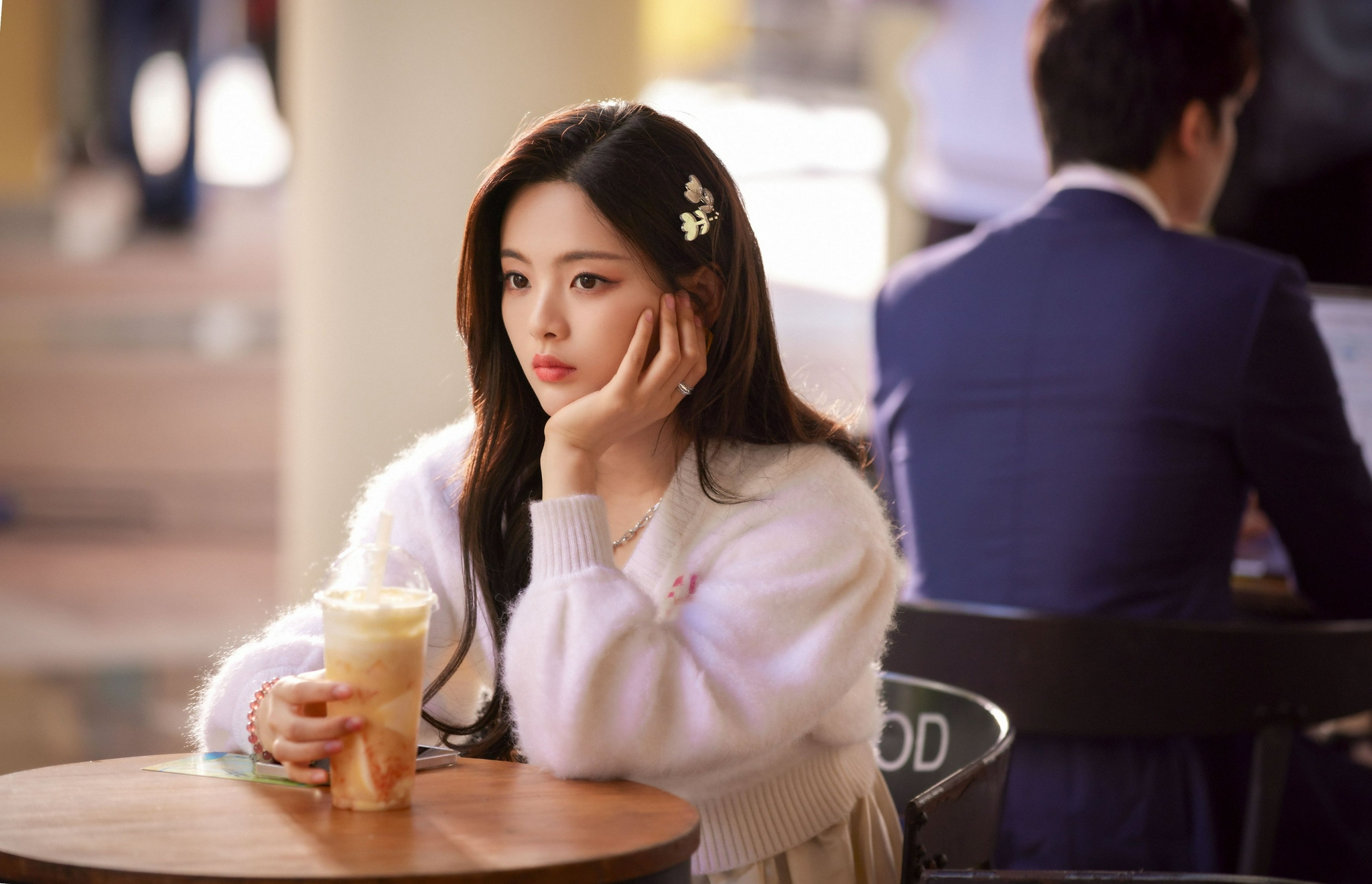 LV大秀明星汇聚，朱一龙热巴龚俊刘亦菲杨超越，你期待谁？休闲区蓝鸢梦想 - Www.slyday.coM