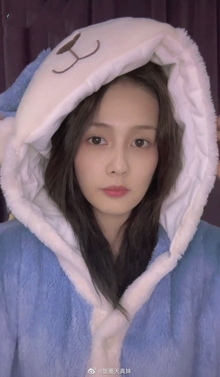 白鹿真睡衣种草大户到底是有多少睡衣啊每一件都好可爱