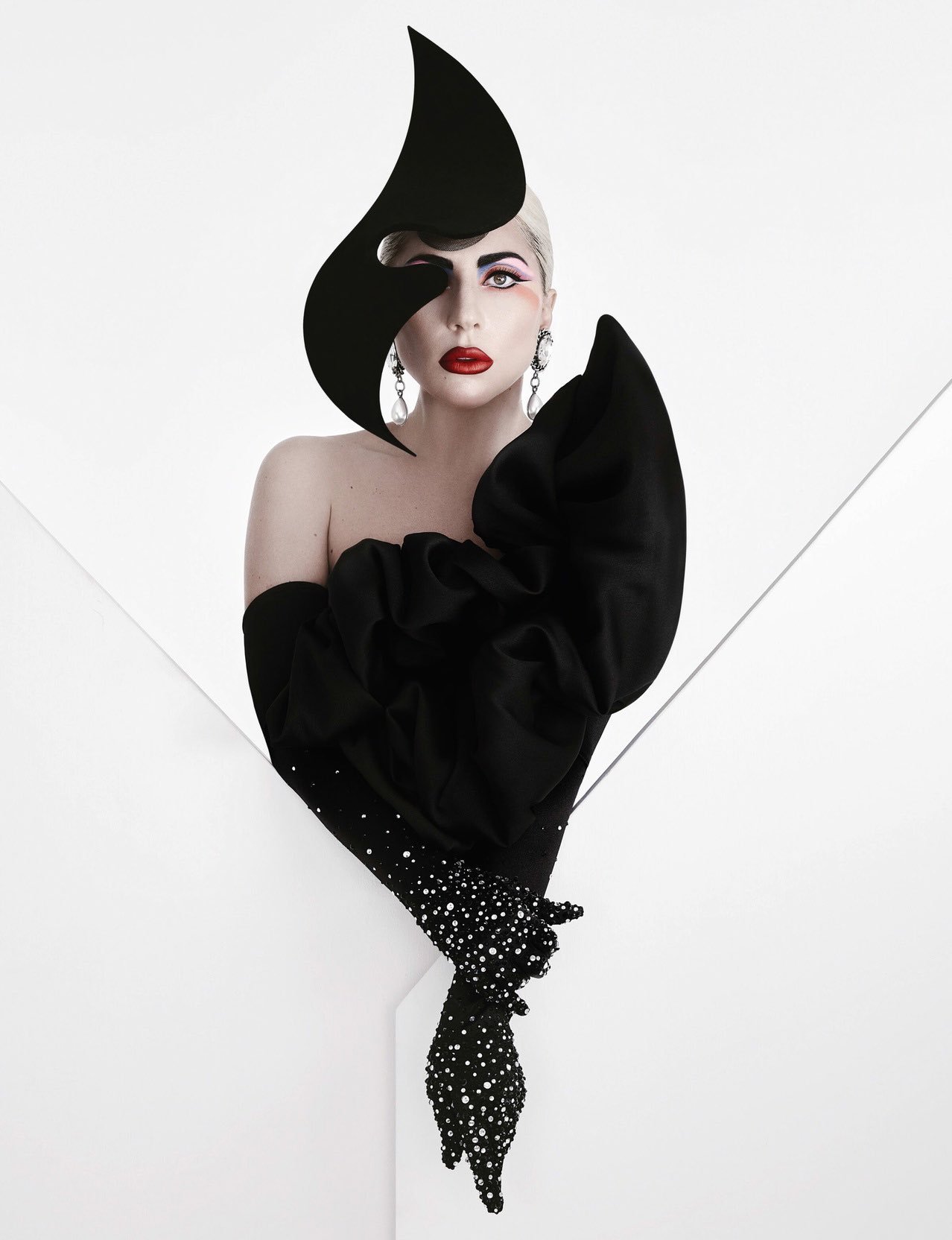 写真|lady gaga 为 the hollywood reporter拍摄写真!|lady gaga_新浪